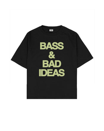 BASS AND BAD IDEAS Boxy Fit Tişört