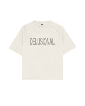 DELUSIONAL Boxy Fit Tişört